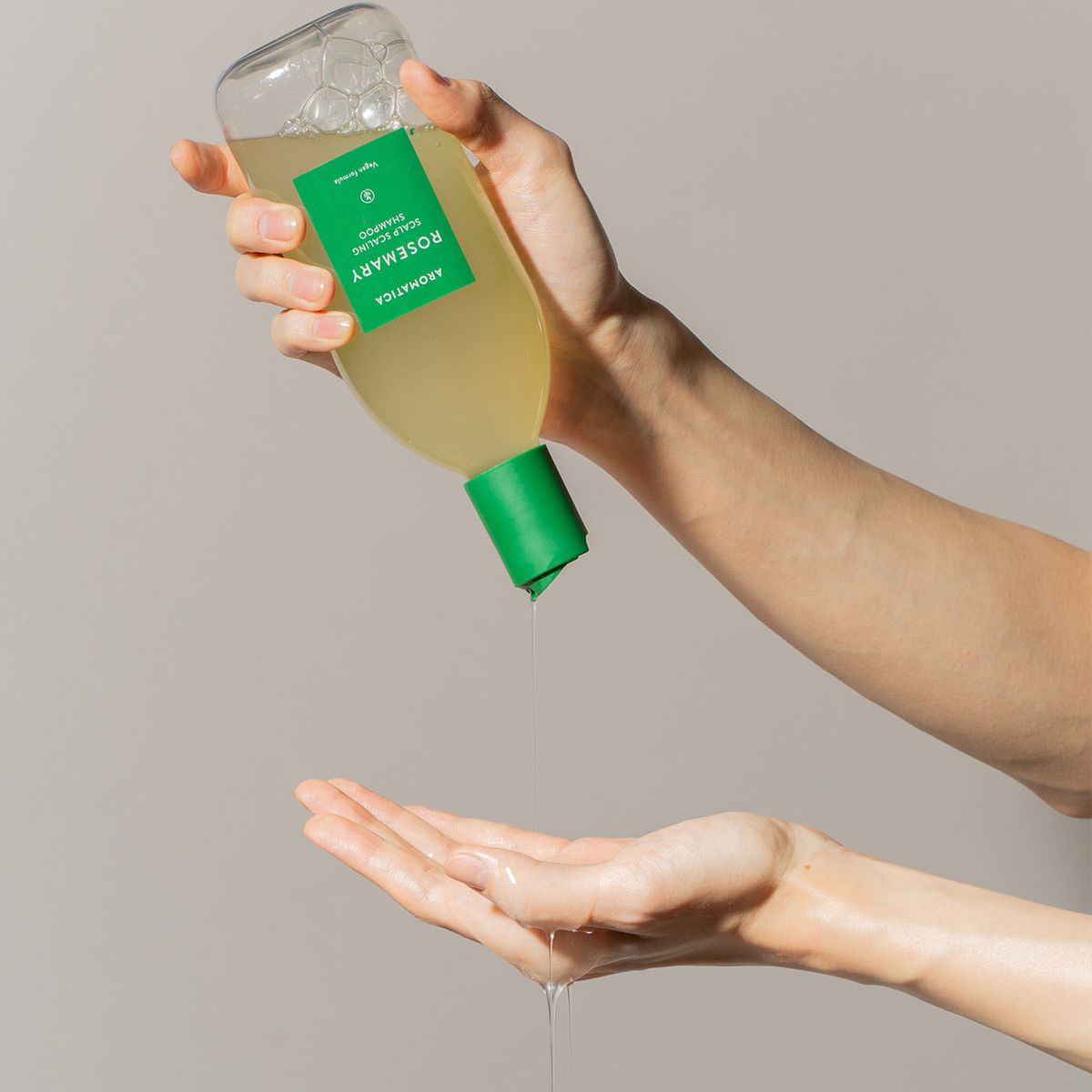 AROMATICA ROSEMARY SCALP SCALING SHAMPOO 400ML