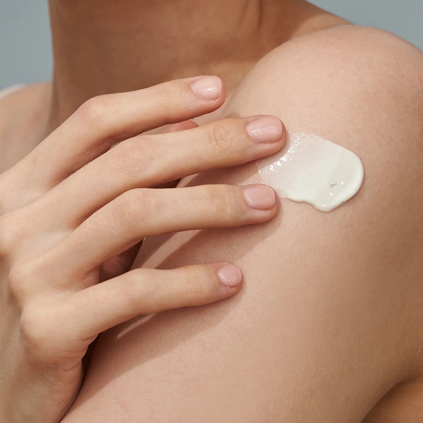 HARUHARU WONDER BLACK RICE MOISTURE AIRYFIT DAILY SUNSCREEN SPF50+ PA+++